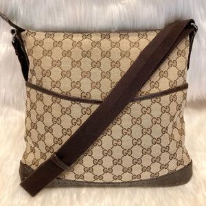 Gucci GG Logo Shoulder Bag Crossbody